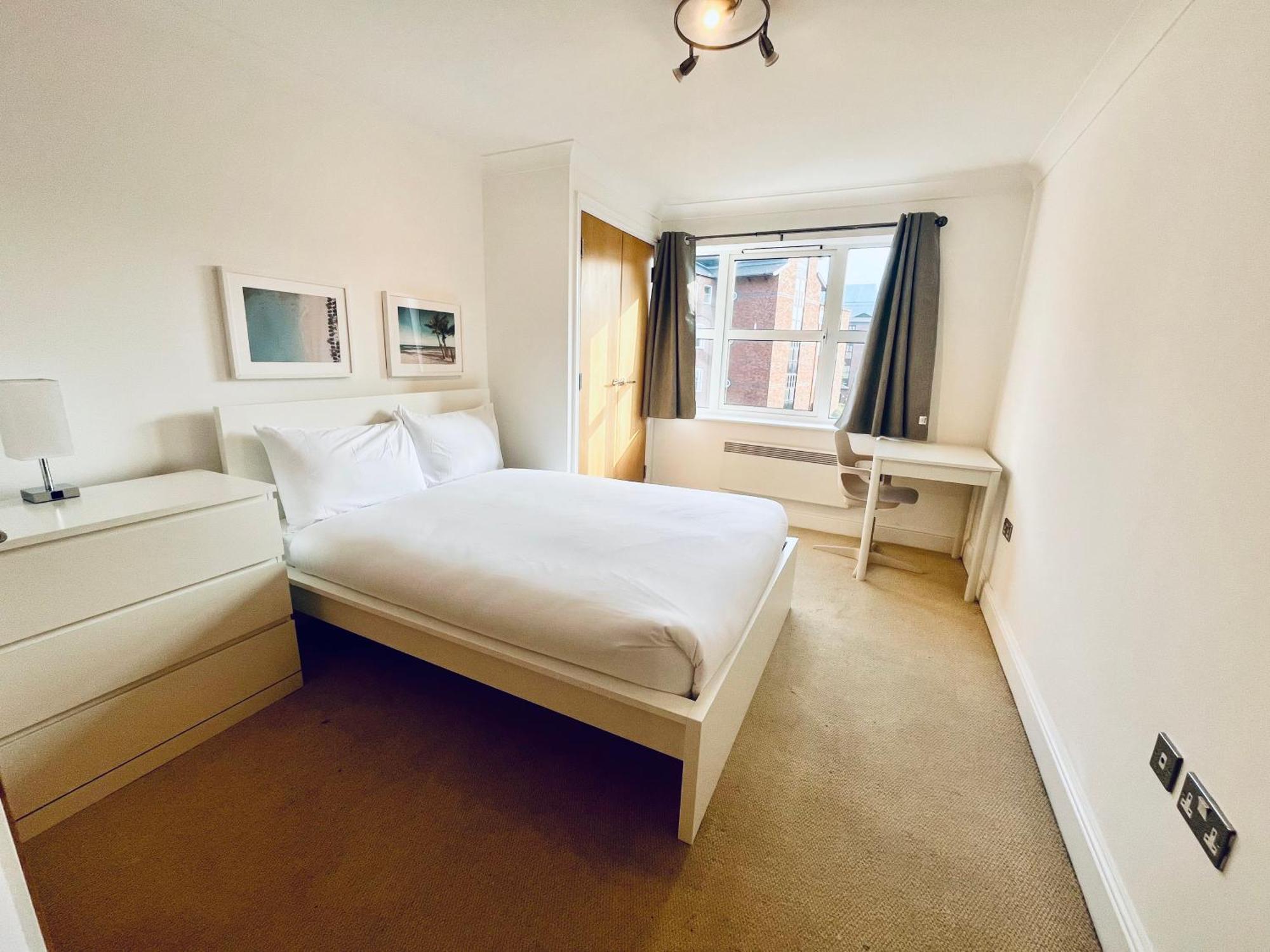 Exquisite City Centre Apartment - Recently Refurbed - 2 Bed 2 Bath - Free Parking - Netflix Amazon Disney Birmingham Esterno foto